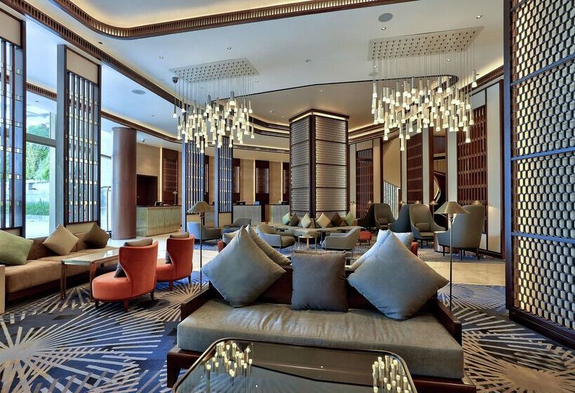 هتل Hilton Da Nang