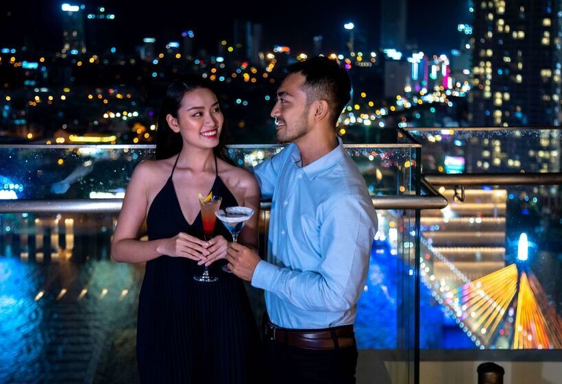 هتل Hilton Da Nang