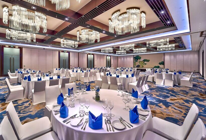 هتل Hilton Da Nang