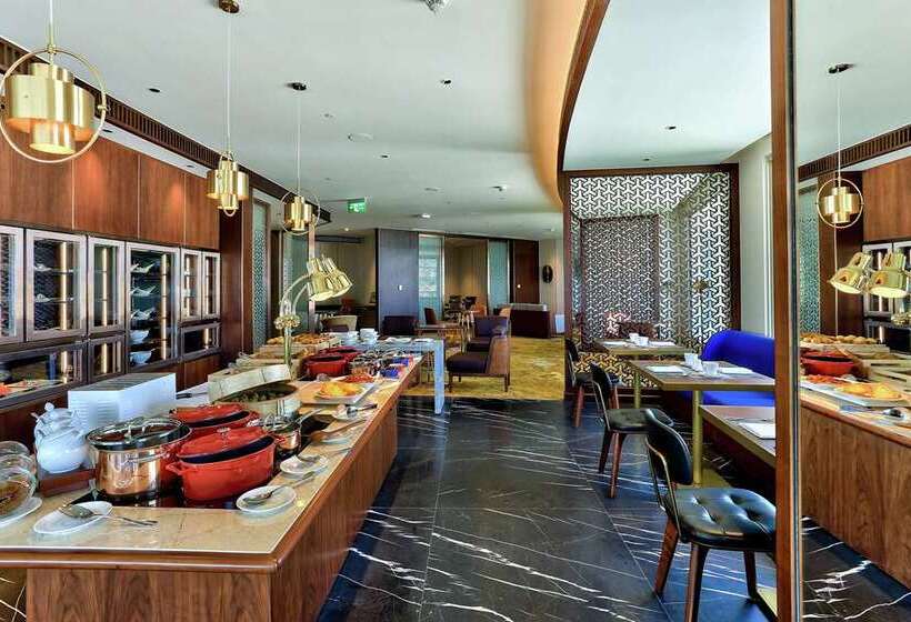 هتل Hilton Da Nang