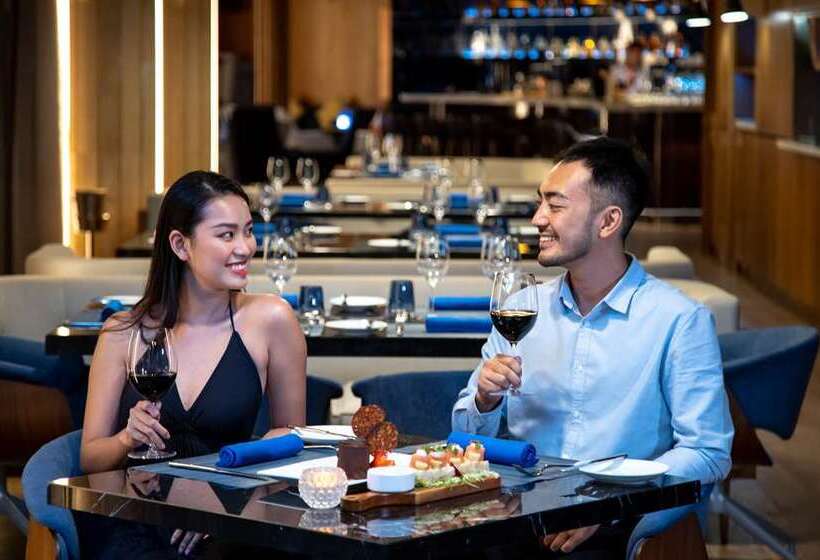 هتل Hilton Da Nang