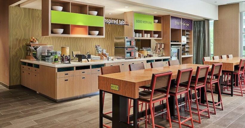 هتل Home2 Suites By Hilton Chicago Mccormick Place