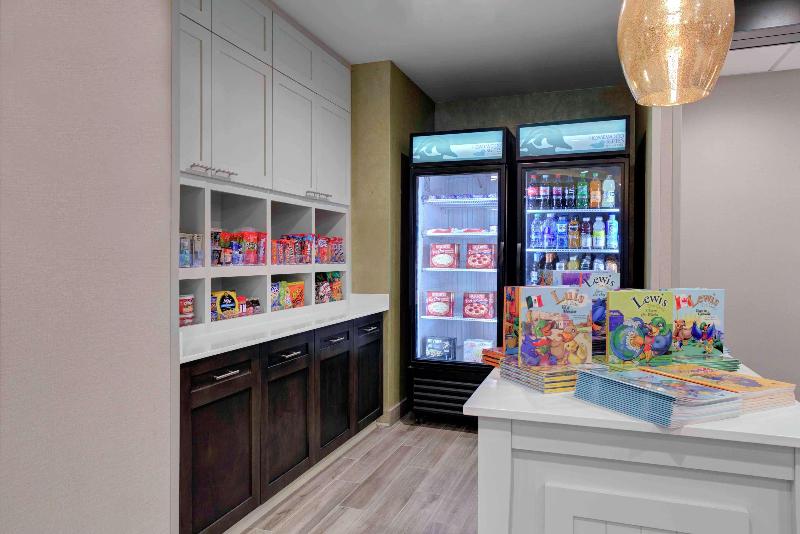 فندق Homewood Suites By Hilton Lansing Eastwood