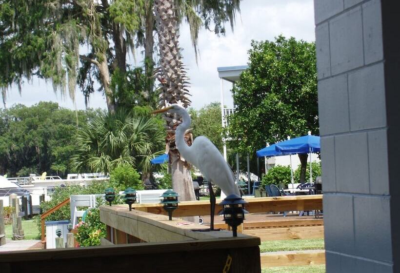 فندق Hontoon Landing Resort & Marina