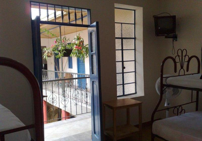 호텔 Hostal Del Pacifico