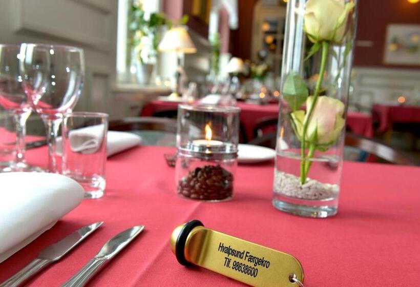 هتل Hvalpsund Færgekro