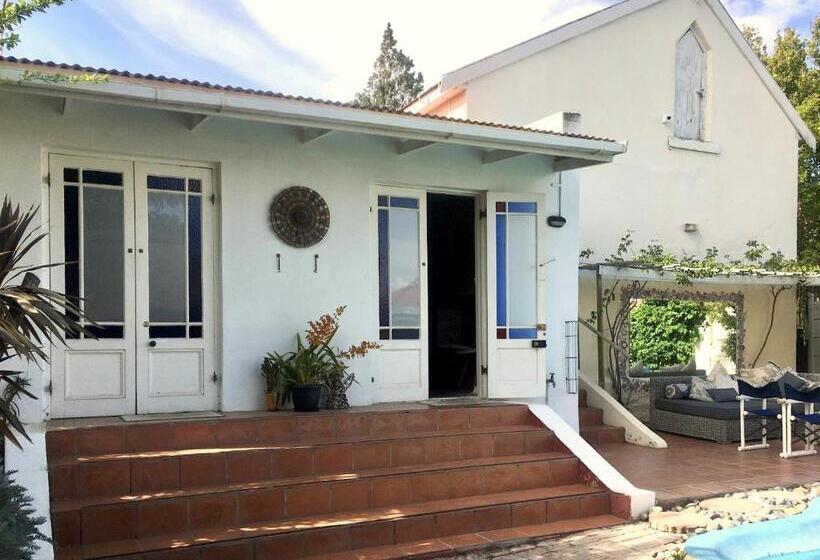 فندق John Montagu Accommodation