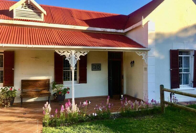 فندق John Montagu Accommodation