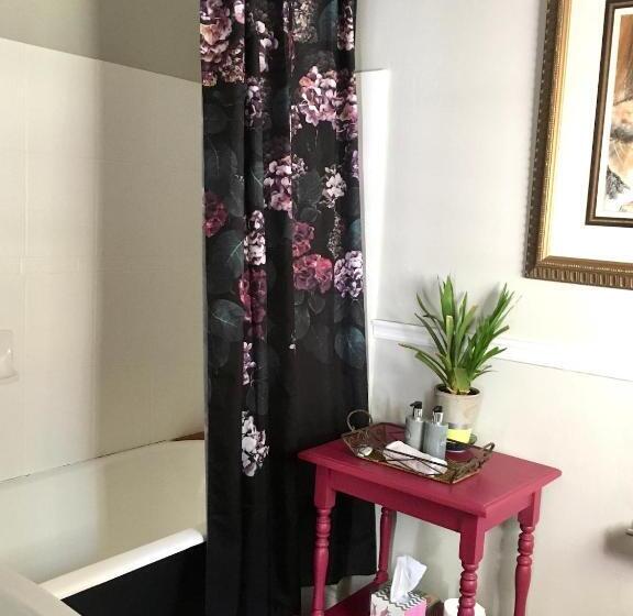 فندق John Montagu Accommodation