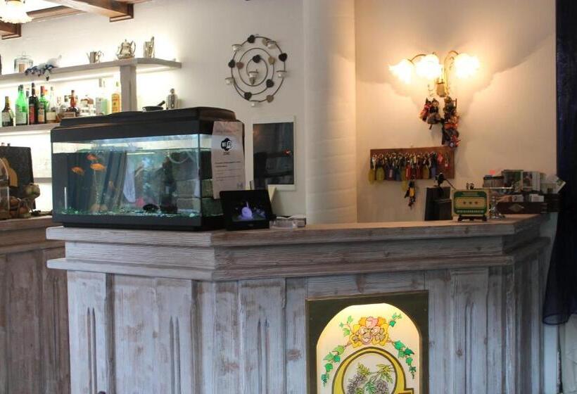 호텔 Jolly Residence