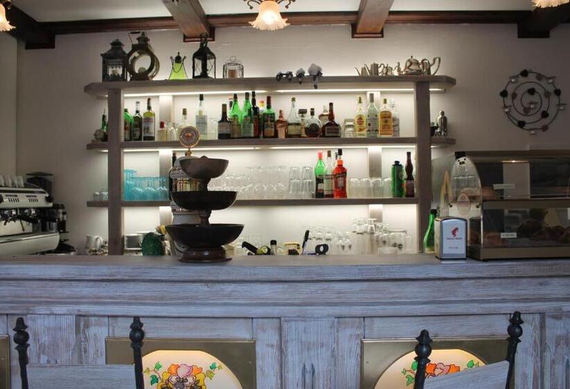 호텔 Jolly Residence