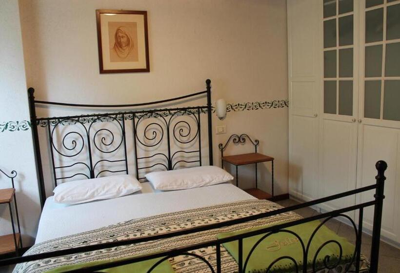 호텔 Jolly Residence