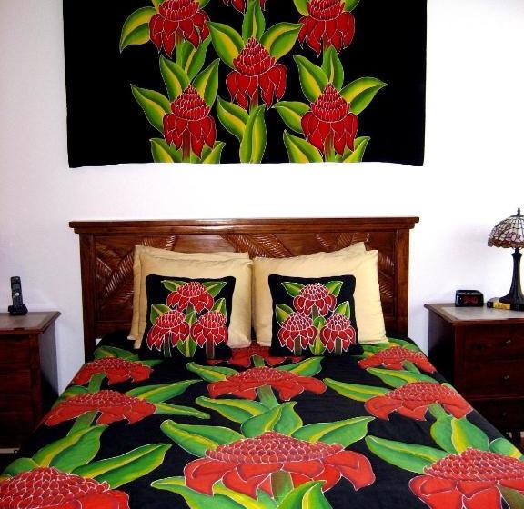 Отель Keaau Place