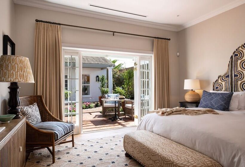 Отель La Fontaine Guest House Hermanus