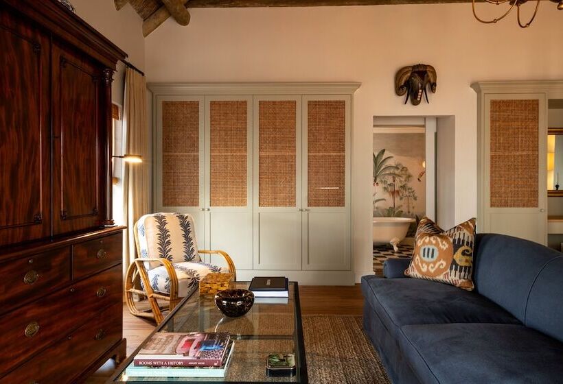 Отель La Fontaine Guest House Hermanus