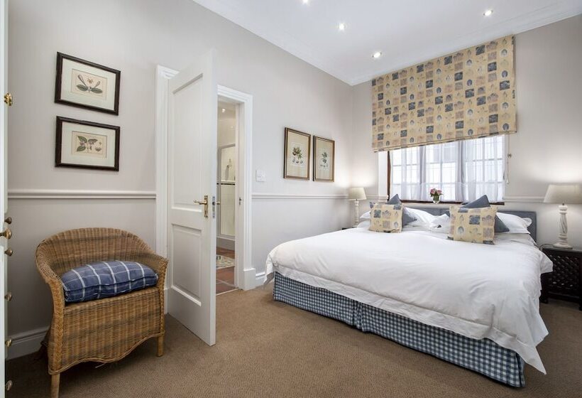 Отель La Fontaine Guest House Hermanus