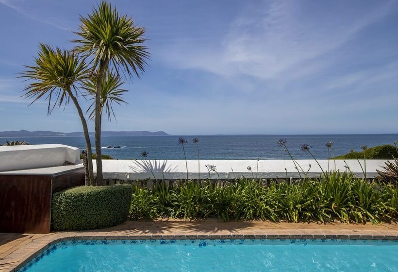 Отель La Fontaine Guest House Hermanus