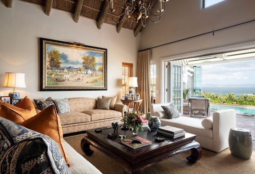 Отель La Fontaine Guest House Hermanus