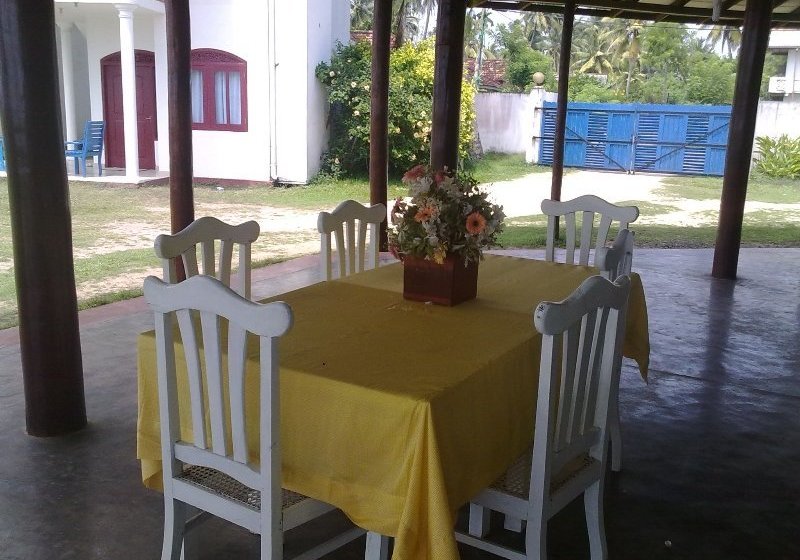 호텔 Lace Rock Beach Cabanas