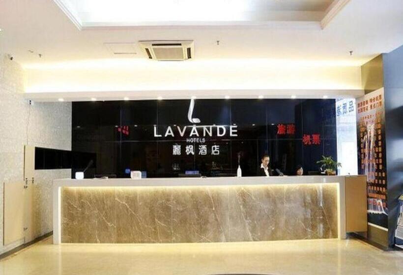 Lavande Hotel Shenzhen Huaqiang Road Subway Station Branch