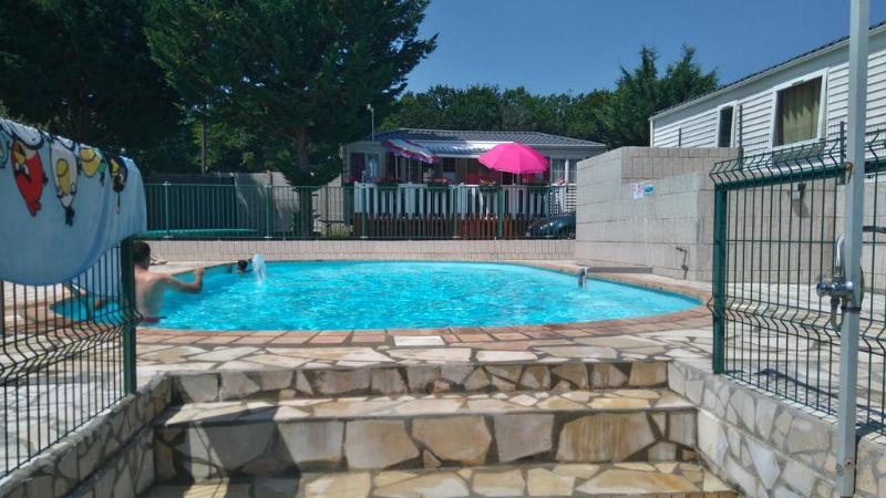 فندق Le Camping Le Ruisseau Des Pyrénées