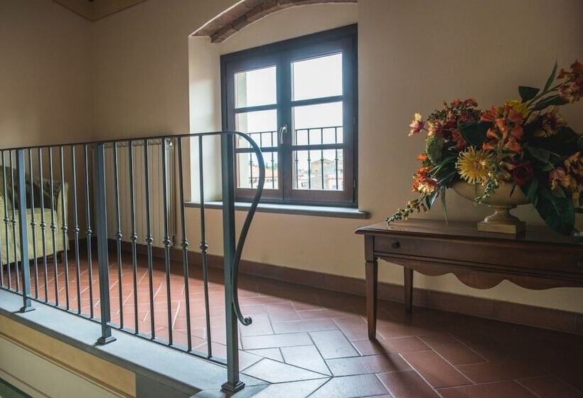 هتل Le Vecchie Cantine