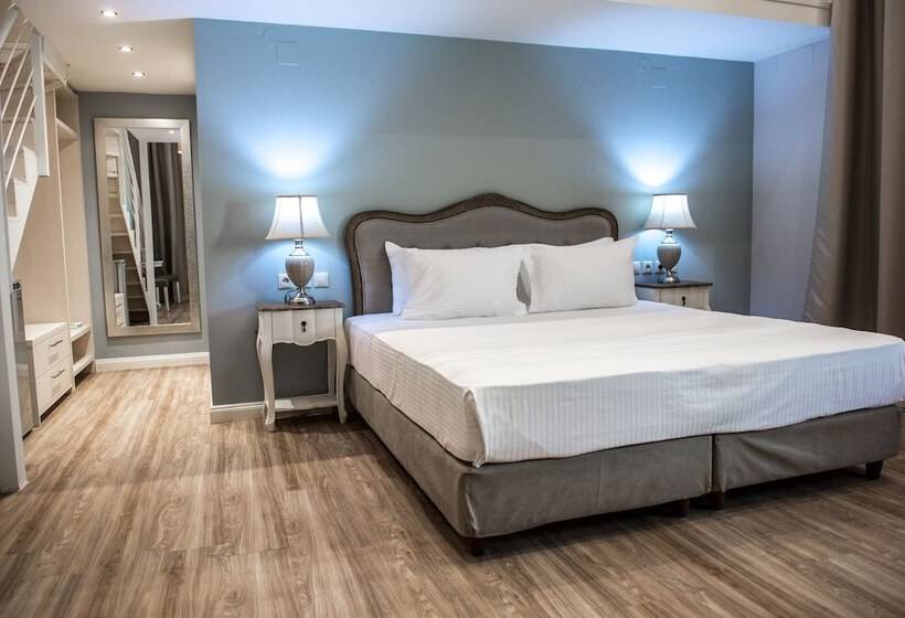 Отель Lefkadio Suites