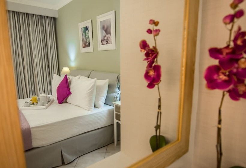 Отель Lefkadio Suites