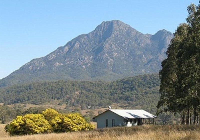 Отель Lillydale Farm Homestay