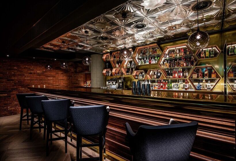 فندق Lincoln Plaza London, Curio Collection By Hilton