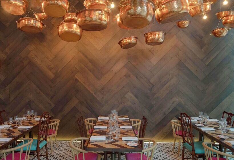 فندق Lincoln Plaza London, Curio Collection By Hilton