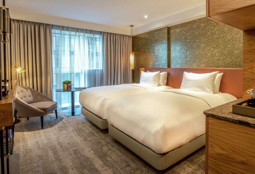 فندق Lincoln Plaza London, Curio Collection By Hilton