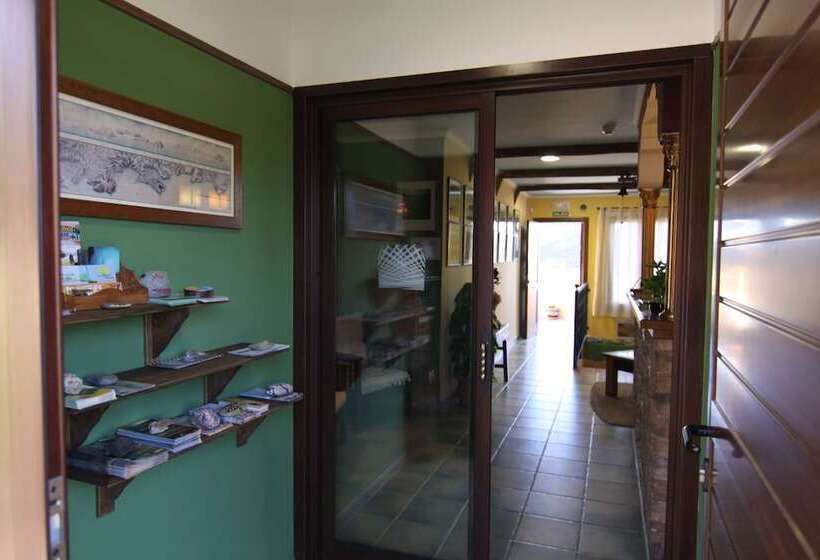 ホテル Hospederia Rural Los Palmitos