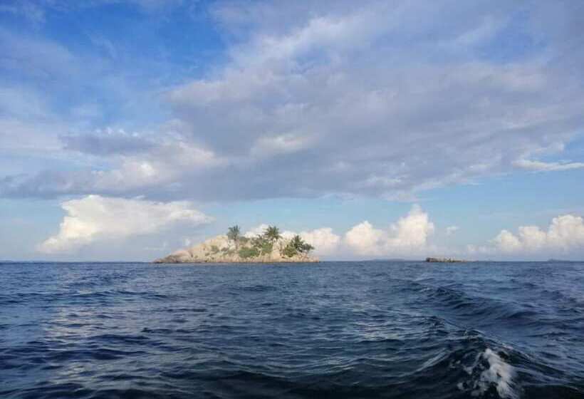 فندق New Marjoly Beach & Resort