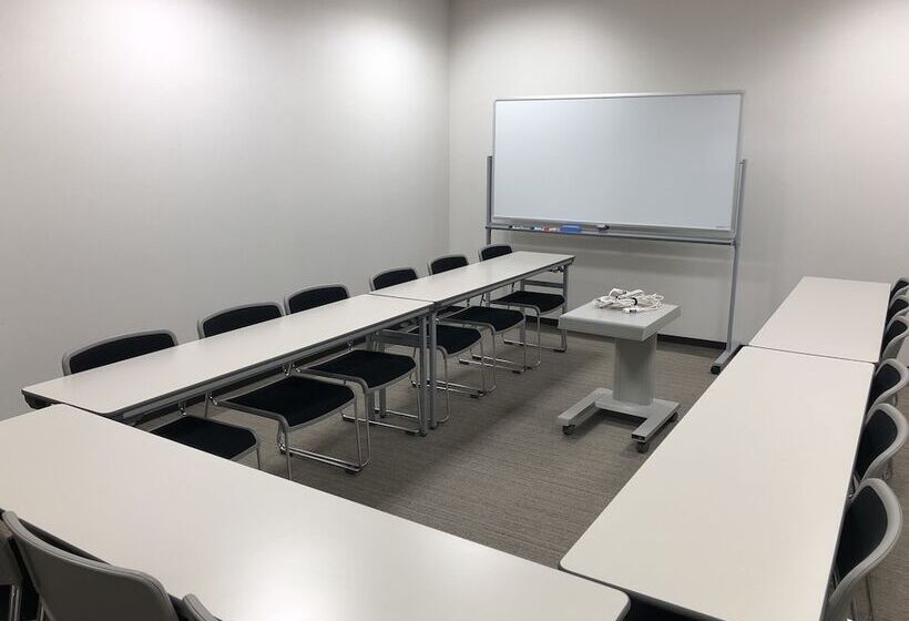 酒店 Ours Inn Hankyu