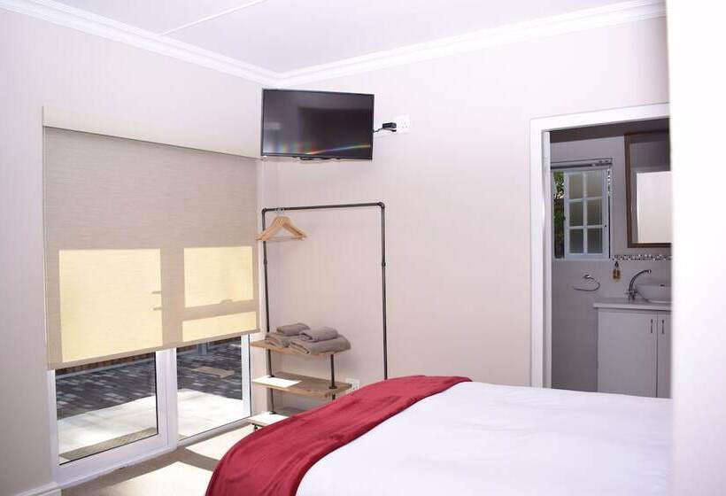 酒店 Outeniqua Inn