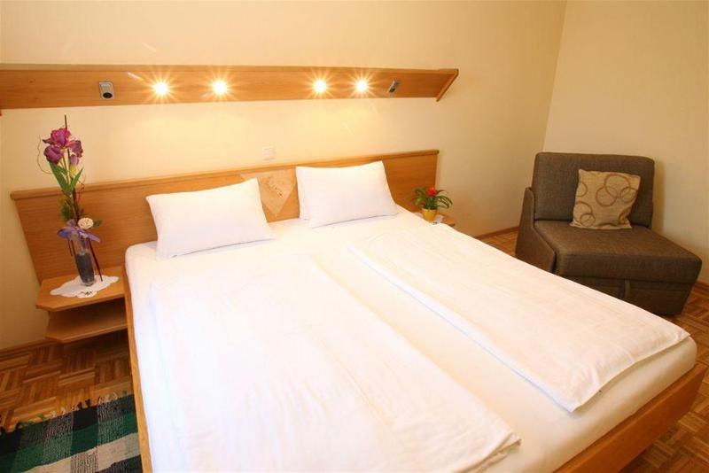 فندق Kirchenwirt Mirth