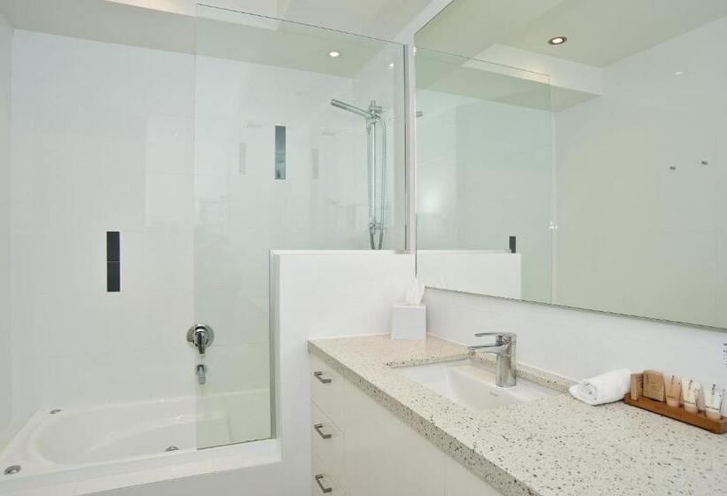 Отель Picture Point Terraces