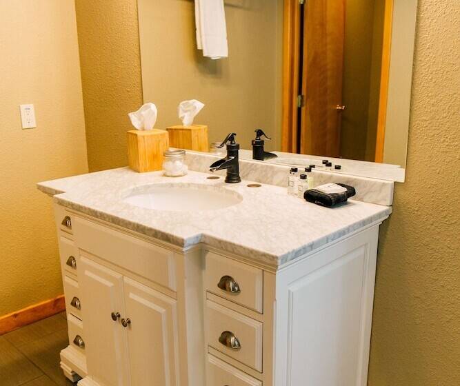 ホテル Pine River Ranch B&b