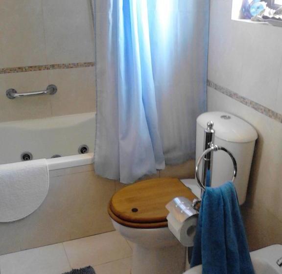 בית מלון כפרי Poconovo