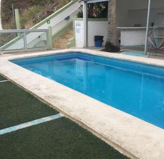 Отель Posada Las Graditas