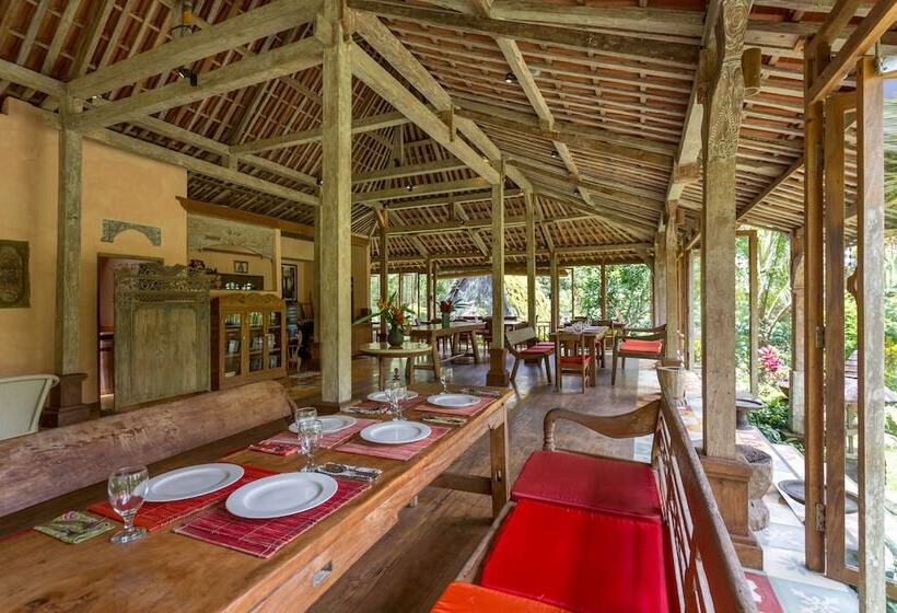 בית מלון כפרי Prana Dewi Mountain Resort