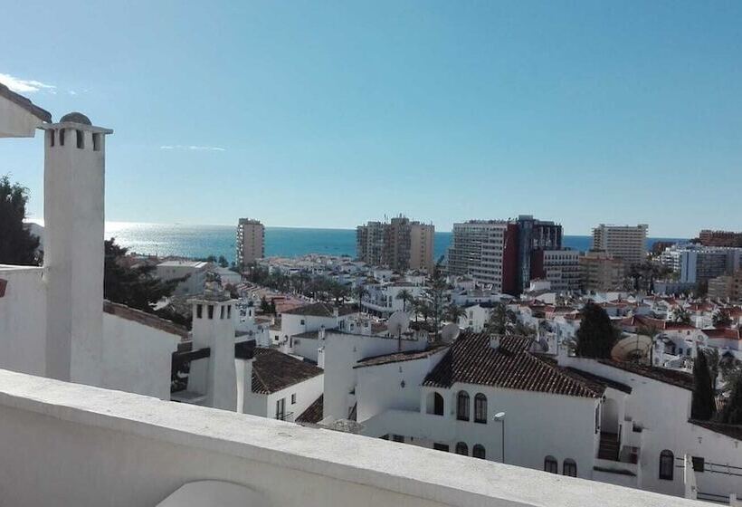 فندق Pueblo Evita Hill