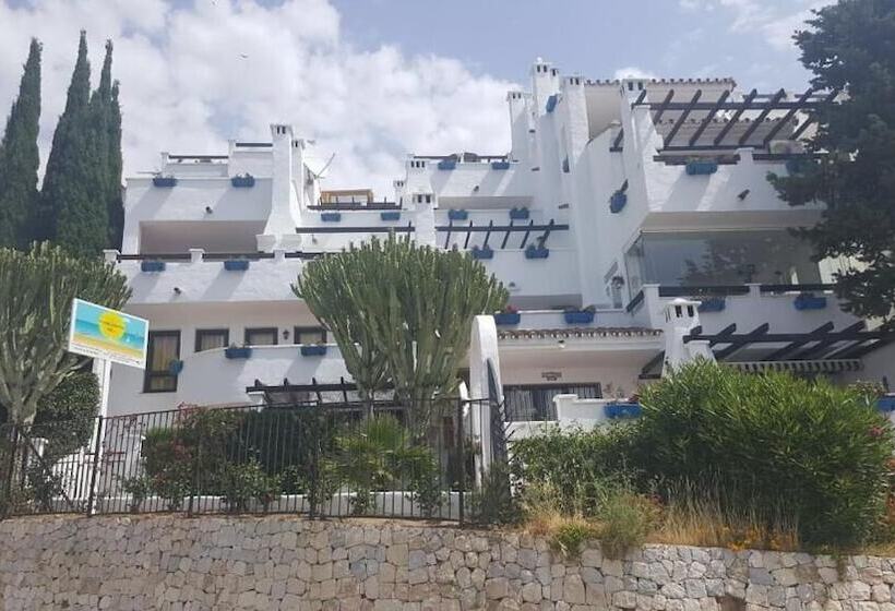 فندق Pueblo Evita Hill