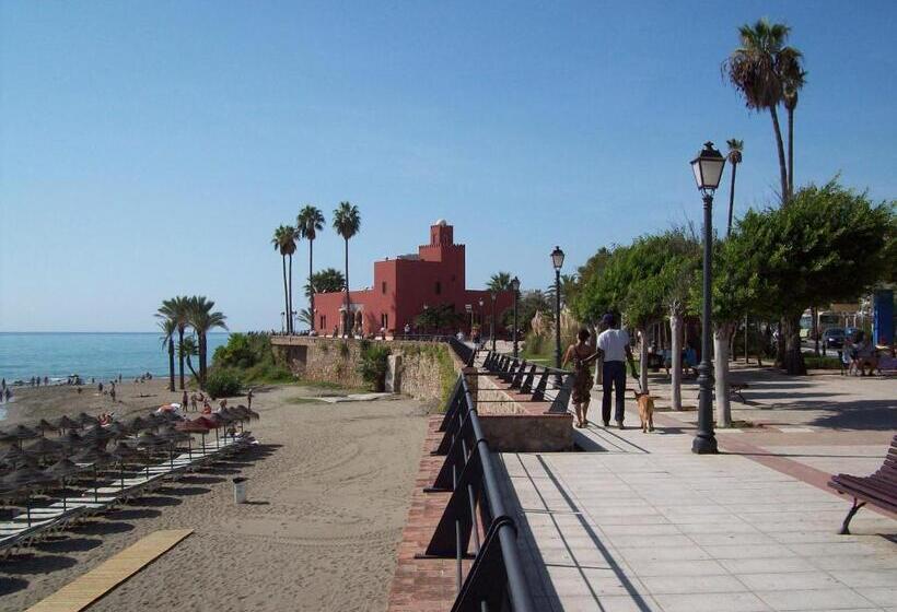 فندق Pueblo Evita Hill