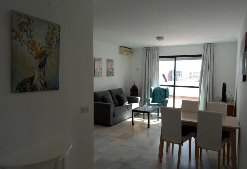 فندق Pueblo Evita Hill