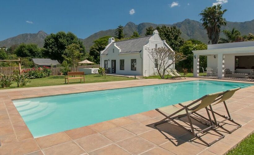 Hotel Roosje Van De Kaap