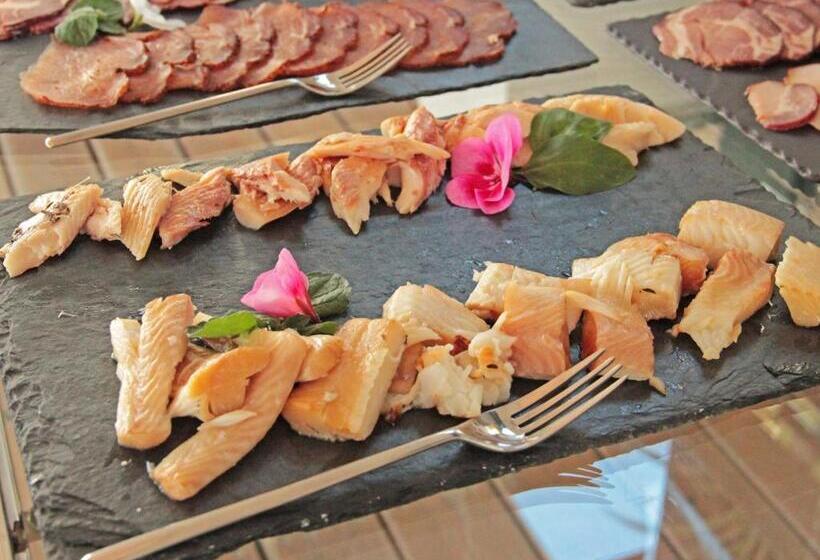 호텔 Rosevia Resort & Spa