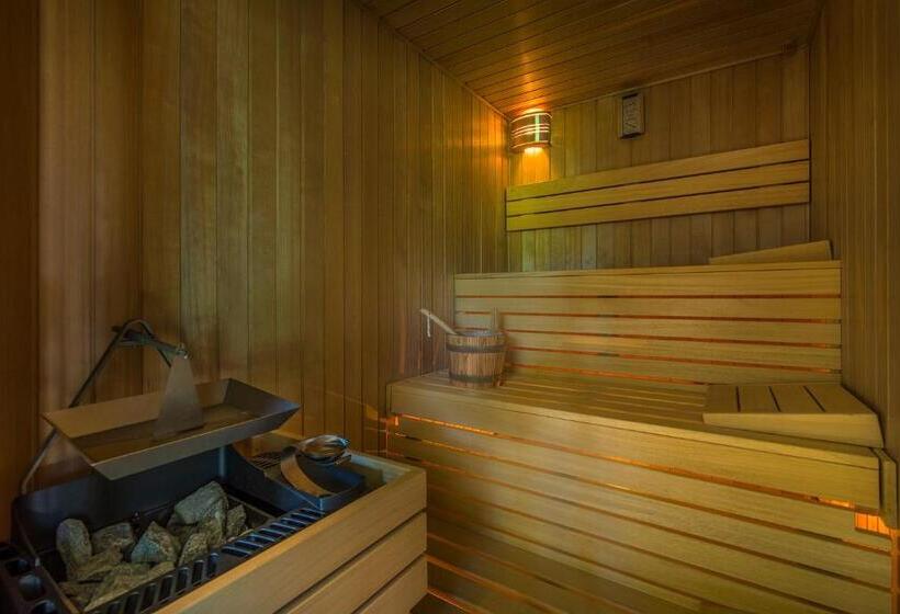 酒店 Rosevia Resort & Spa