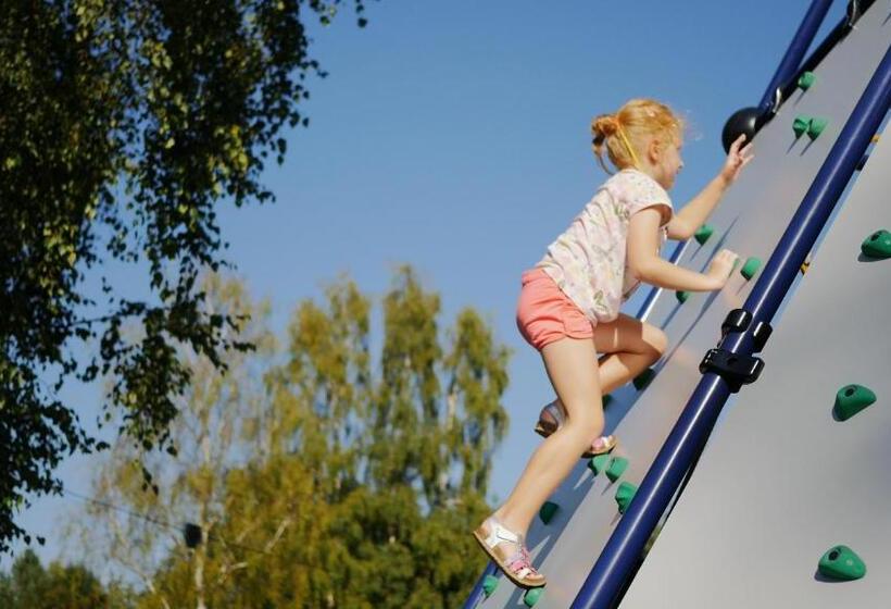 酒店 Rosevia Resort & Spa